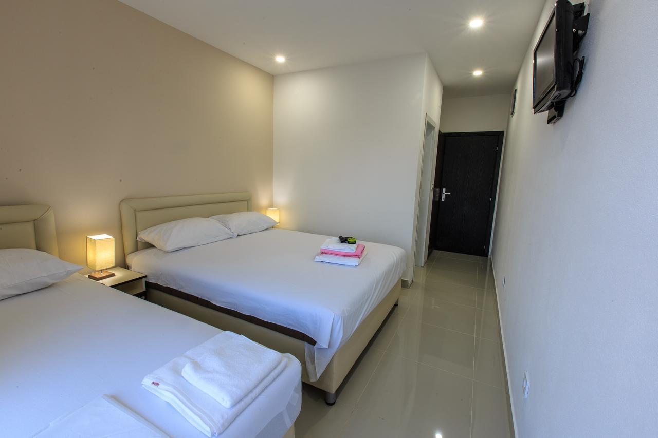 Scandinavian Hotel - Ulcinj Ulqin מראה חיצוני תמונה
