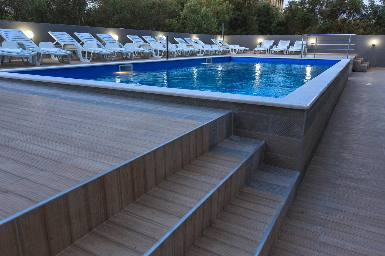 Scandinavian Hotel - Ulcinj Ulqin מראה חיצוני תמונה