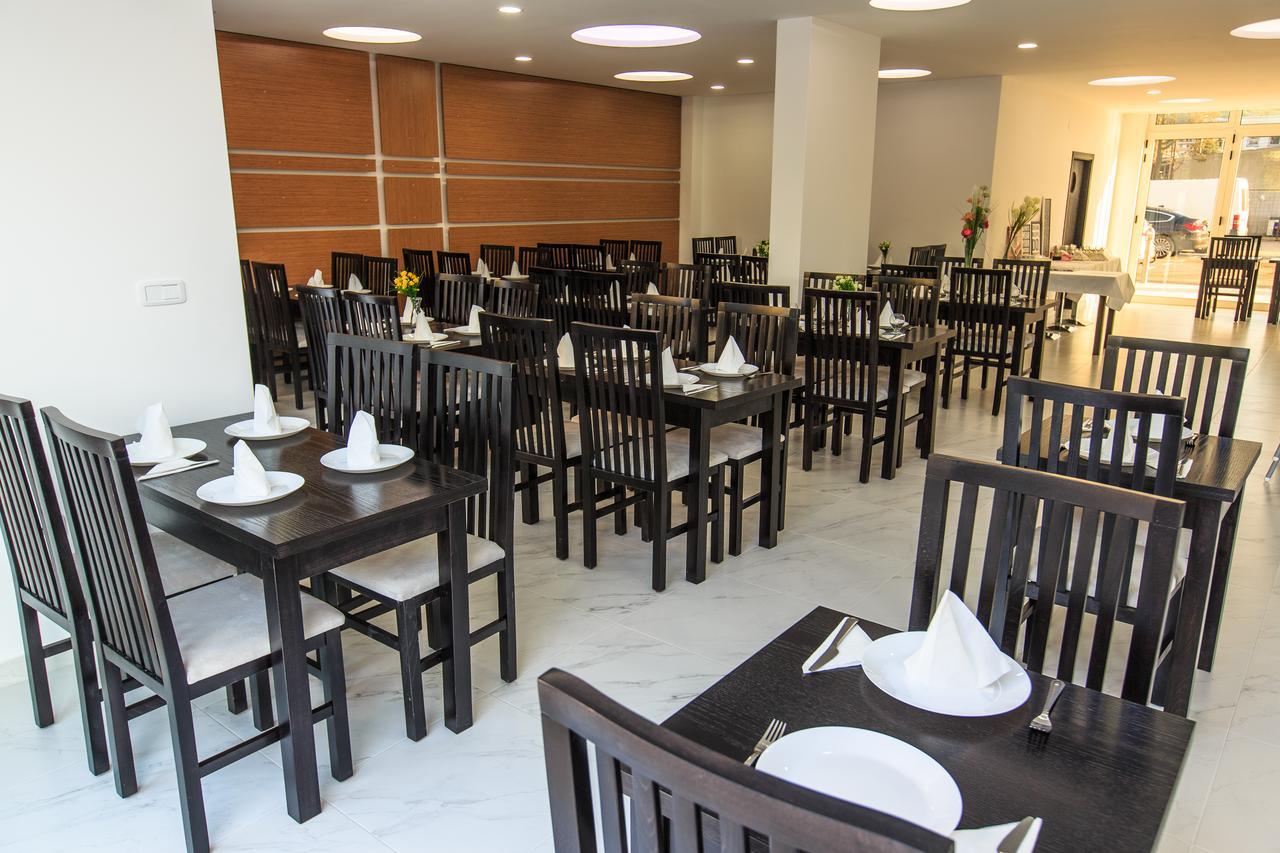 Scandinavian Hotel - Ulcinj Ulqin מראה חיצוני תמונה